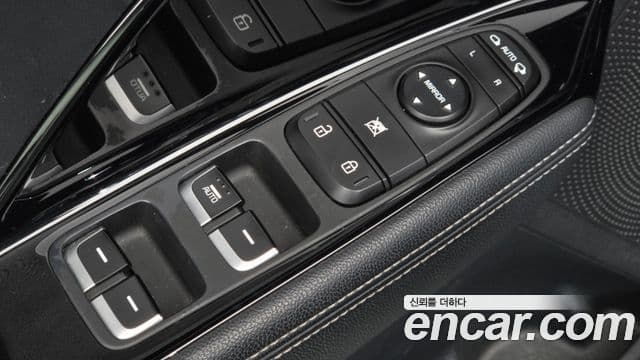 Kia Niro 2019 — Şəkil 29/30