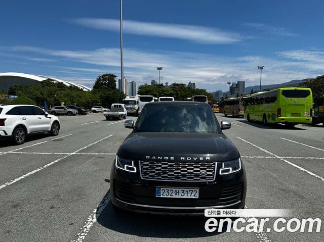 Land Rover Range Rover 2018 — Фото 1/14