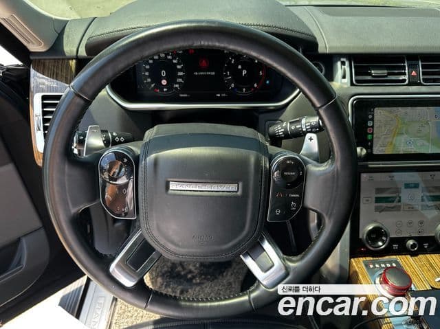 Land Rover Range Rover 2018 — Фото 8/14