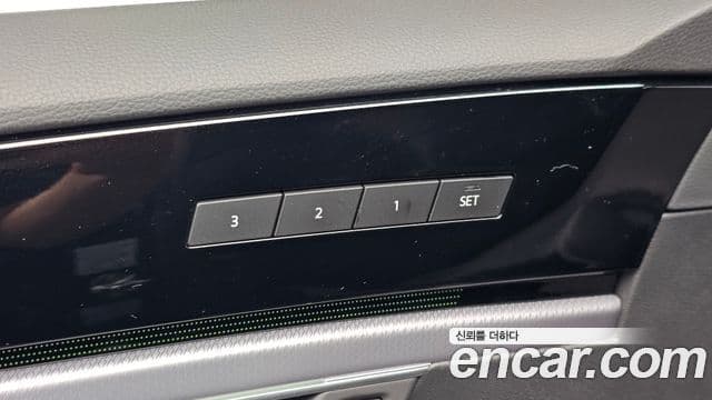 Volkswagen Touareg 2021 — Şəkil 7/38