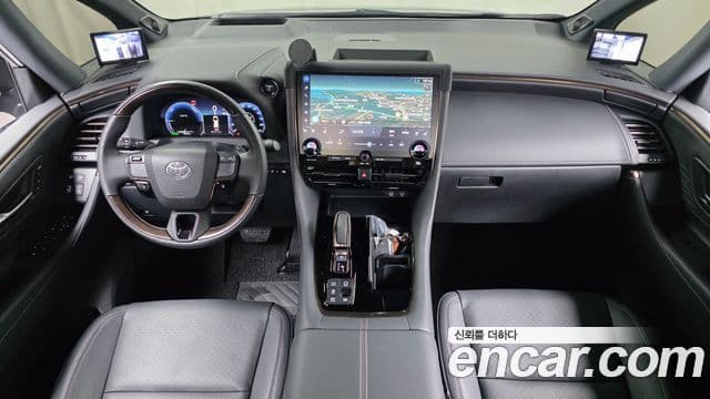 Toyota Alphard 2026 — Фото 7/20