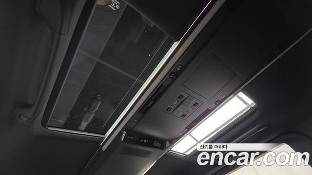 Toyota Alphard 2026 — Фото 19/20