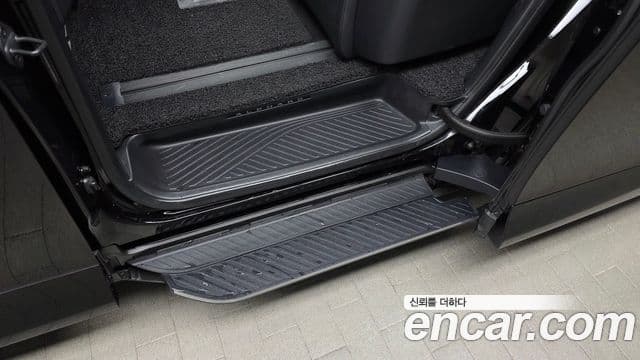 Toyota Alphard 2026 — Şəkil 24/35
