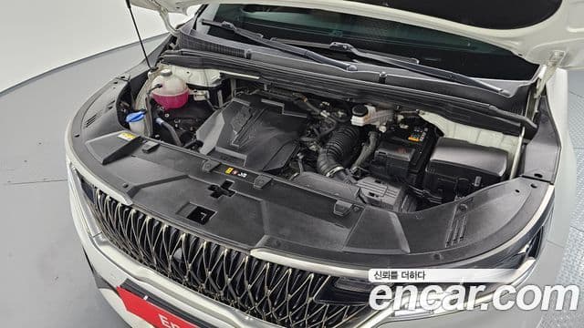 Kia Carnival 2022 — Фото 6/20