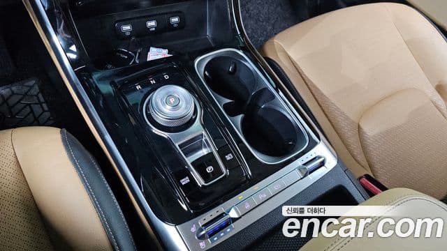 Kia Carnival 2022 — Фото 9/20