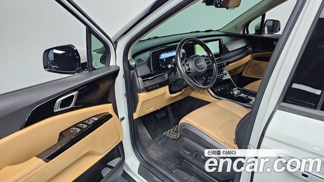 Kia Carnival 2022 — Фото 10/20