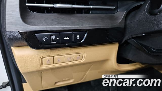 Kia Carnival 2022 — Фото 14/20