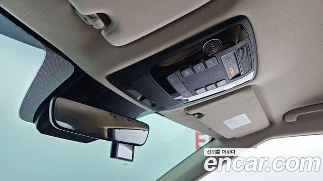 Kia Carnival 2022 — Фото 15/20