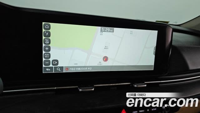 Kia Carnival 2022 — Фото 16/20