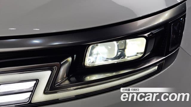 Kia Carnival 2022 — Photo 33/33