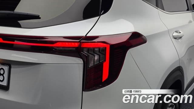 Kia Seltos 2025 — Photo 3/36