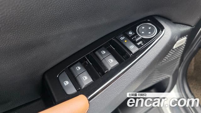 Kia Seltos 2025 — Photo 15/36