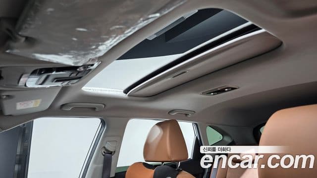 Kia Seltos 2025 — Photo 8/36