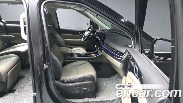 Kia Carnival 2024 — Фото 11/20