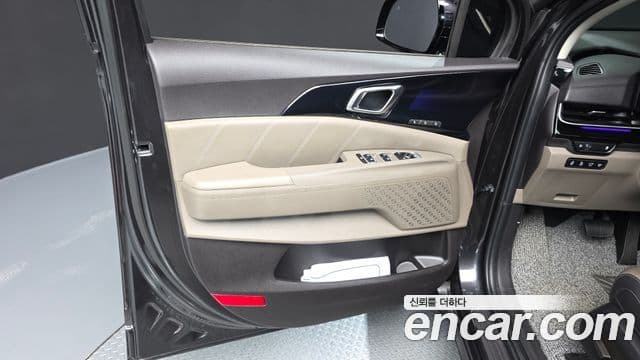 Kia Carnival 2024 — Şəkil 14/34