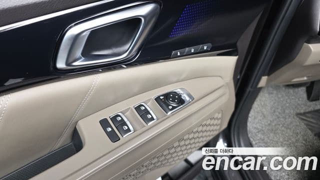 Kia Carnival 2024 — Şəkil 33/34