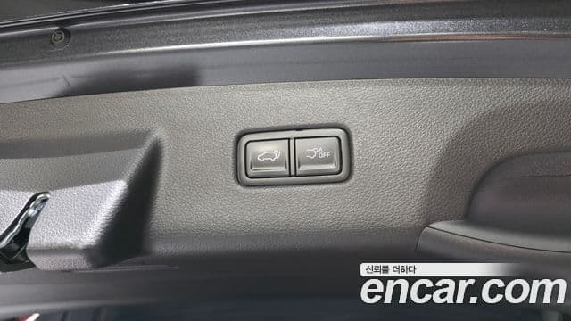 Kia Carnival 2024 — Şəkil 26/34