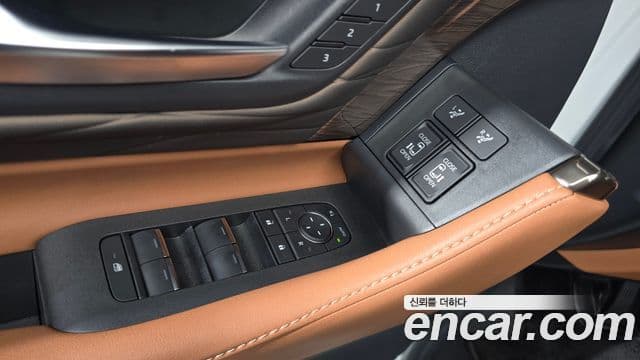 Toyota Alphard 2025 — Şəkil 12/35