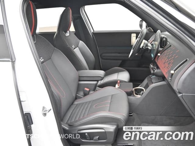 Mini Cooper S Countryman 2026 — Şəkil 18/20