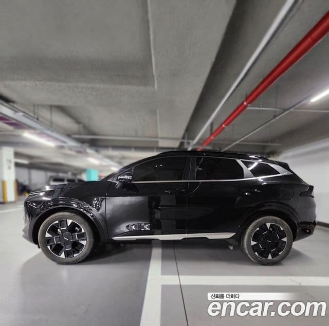 Kia Sportage 2025 — Фото 1/16