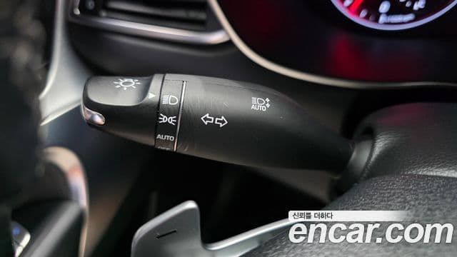Genesis G70 2018 — ფოტო 15/33