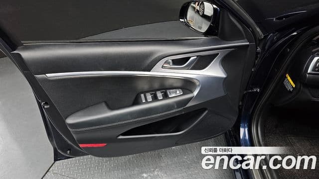 Genesis G70 2019 — Şəkil 21/33