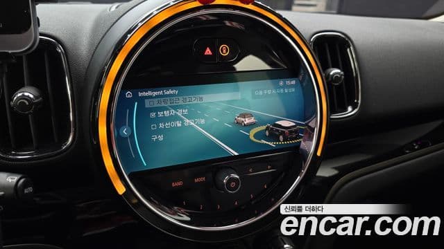 Mini Cooper D Countryman 2022 — Фото 16/20