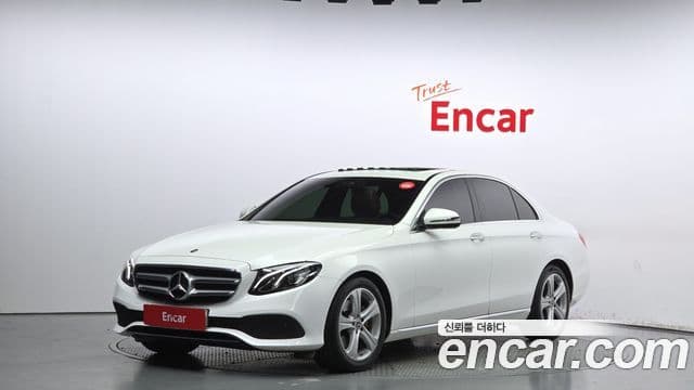 Mercedes-Benz E-Class 2018 — Şəkil 1/20