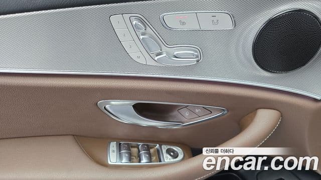 Mercedes-Benz E-Class 2018 — Şəkil 14/20
