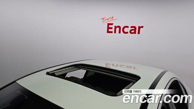 Mercedes-Benz E-Class 2018 — Şəkil 20/20