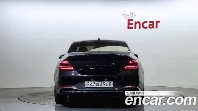 Genesis G70 2020 — фото 4 из 20