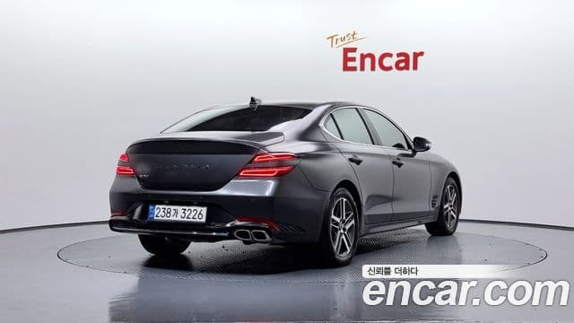 Genesis G70 2021 — Photo 15/20
