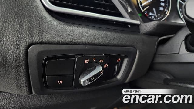 BMW 2 Series Active Tourer 2019 — ფოტო 13/20