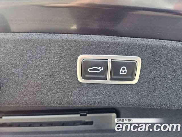Genesis Electrified G80 2023 — Şəkil 10/20