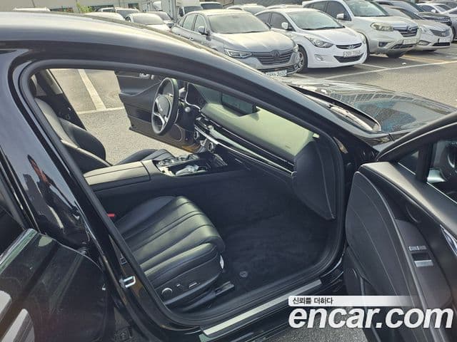 Genesis Electrified G80 2023 — Şəkil 12/20