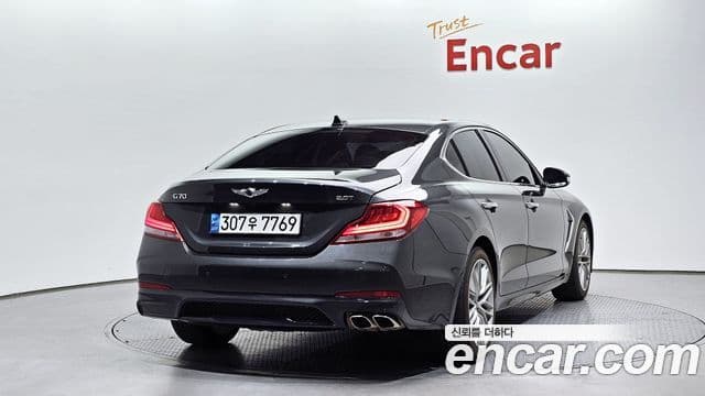 Genesis G70 2019 — ფოტო 2/20