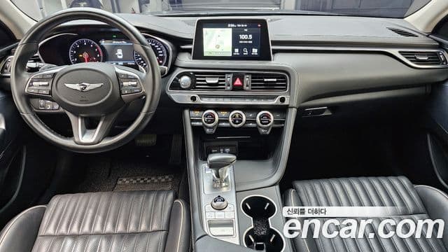 Genesis G70 2019 — ფოტო 7/20