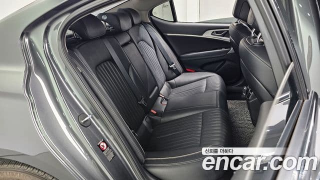 Genesis G70 2019 — ფოტო 11/20