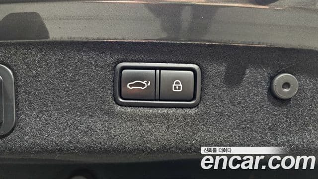 Genesis G70 2019 — ფოტო 20/20