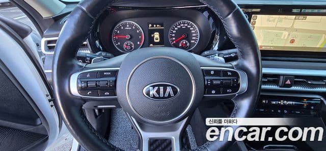 Kia K5 2020 — Şəkil 9/20
