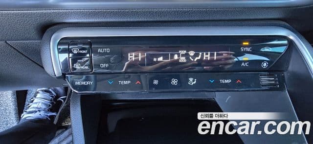Kia K5 2020 — Şəkil 10/20