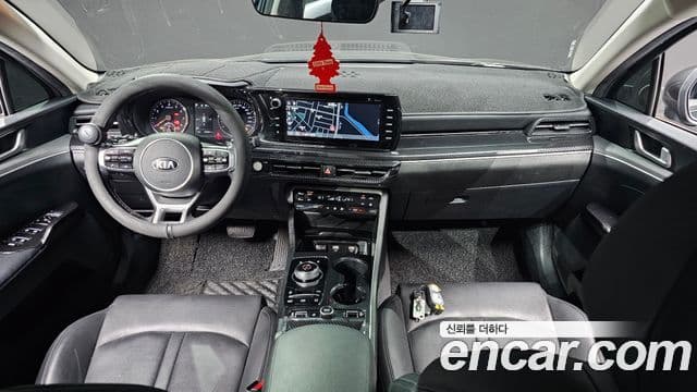 Kia K5 2020 — ფოტო 7/20