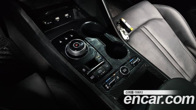 Kia K5 2020 — ფოტო 9/20