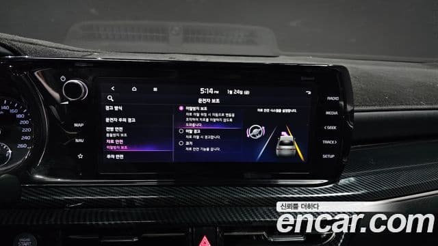 Kia K5 2020 — ფოტო 15/20