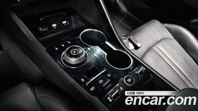 Kia K5 2020 — ფოტო 3/20