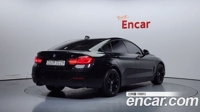 BMW 4 Series 2020 — ფოტო 2/20