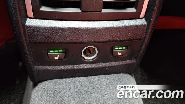 BMW 4 Series 2020 — ფოტო 19/20
