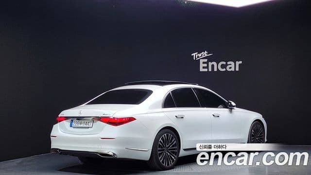Mercedes-Benz S-Class 2021 — ფოტო 2/20