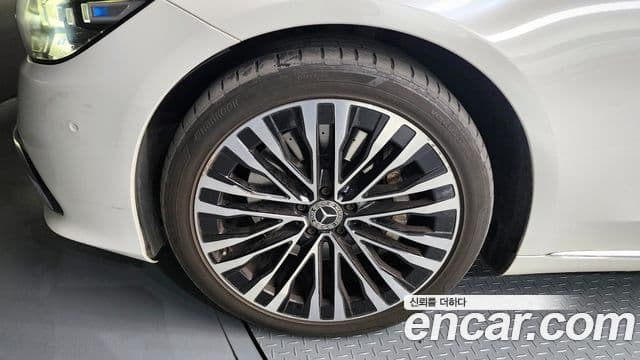 Mercedes-Benz S-Class 2021 — ფოტო 5/20