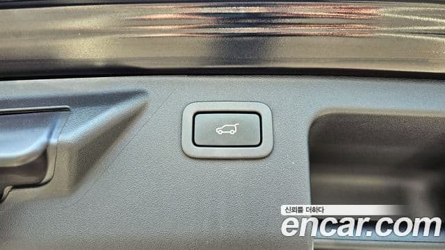 Land Rover Discovery Sport 2019 — Şəkil 5/20